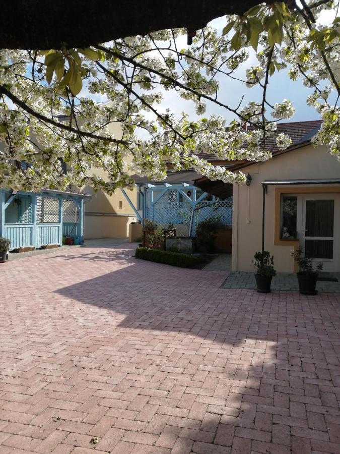 Anna Vendeghaz Appartement Keszthely Buitenkant foto